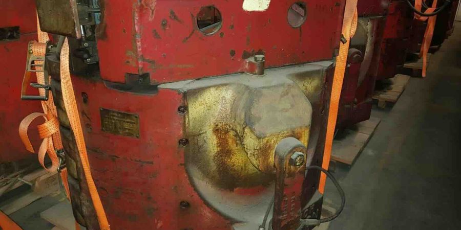 Varco 14" SL 750-Ton Elevator/ Spider + Slip Assemblies