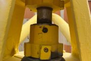 National P-650 Swivel