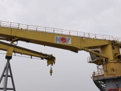 Knuckle Boom Crane 35T