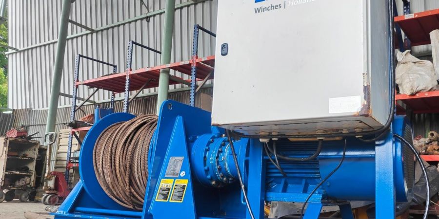 EMCE Electric Winch