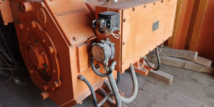 GE752 DC motor