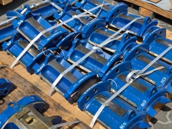 BX4 Elevator Bushings
