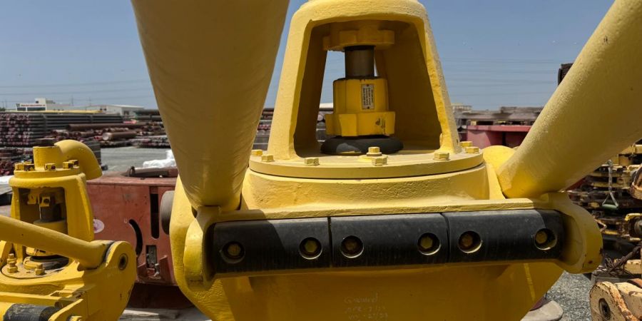 National P-650 Swivel