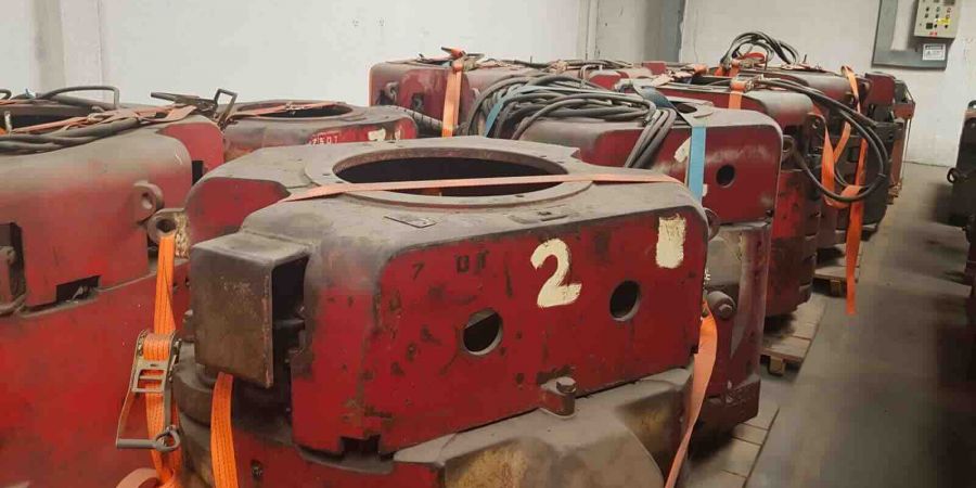 Varco 14" SL 750-Ton Elevator/ Spider + Slip Assemblies